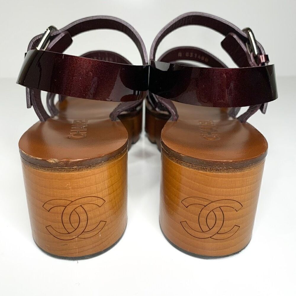 Chanel Burgundy Patent Leather CC Logo Wooden Platform Sandals EU 38 US 7-7.5